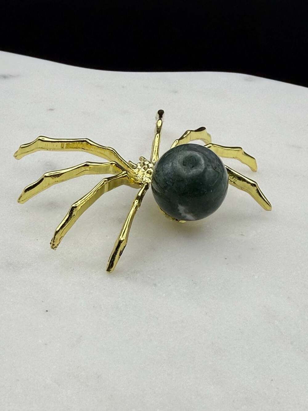 Green Moss Agate Crystal Sphere Gold Metal Small Spider Figurine - Picture 4 of 4